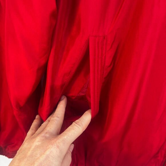 FUDA International VTG 100% Silk Red Full Zip Bomber Jacket Lightweight Size MD - Picture 8 of 15